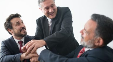 ریتنشن مارکتینگ چیست؟ استراتژی‌های حفظ و بازگشت مشتری